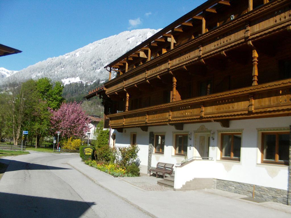 Pension Regina Mayrhofen Exterior foto